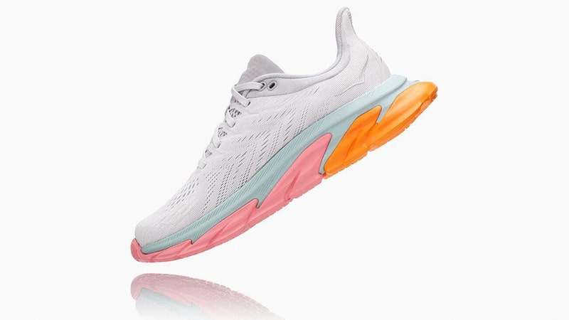 HOKA ONE ONE5-min.jpg