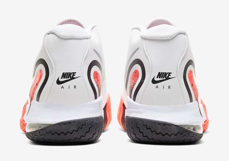 NikeCourt Tech Challenge8-min.jpg NikeCourt Tech Challenge8-min.jpg