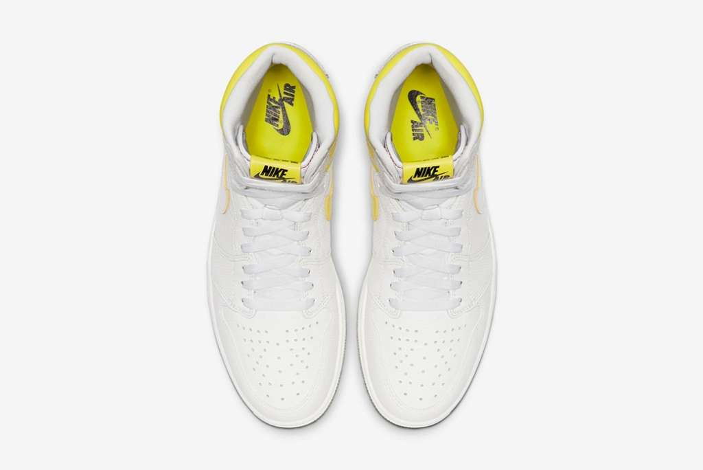 Air Jordan 12.jpg