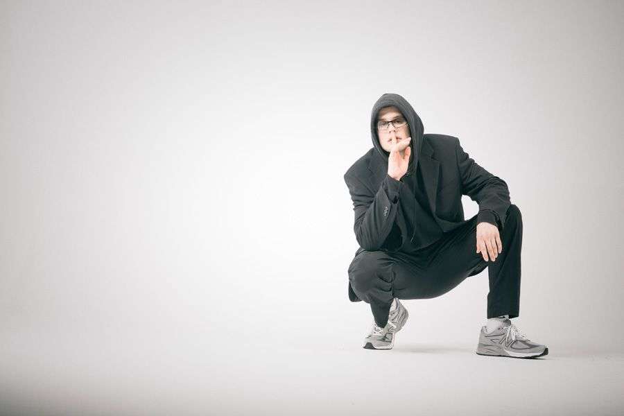 general-releases-no-time-for-hype-anton-new-balance-990.jpg
