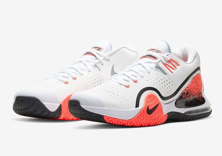 NikeCourt Tech Challenge4-min.jpg NikeCourt Tech Challenge4-min.jpg