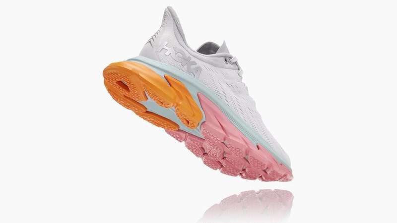 HOKA ONE ONE4-min.jpg