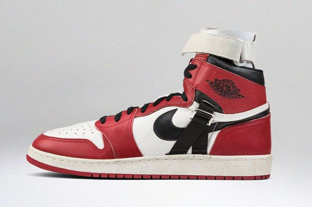 michael-jordan-injury-rehab-shoe-main-1200x800.jpg