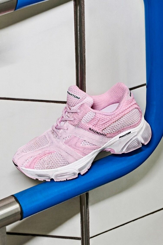 6 Balenciaga Cities Series-min.jpg 6 Balenciaga Cities Series-min.jpg
